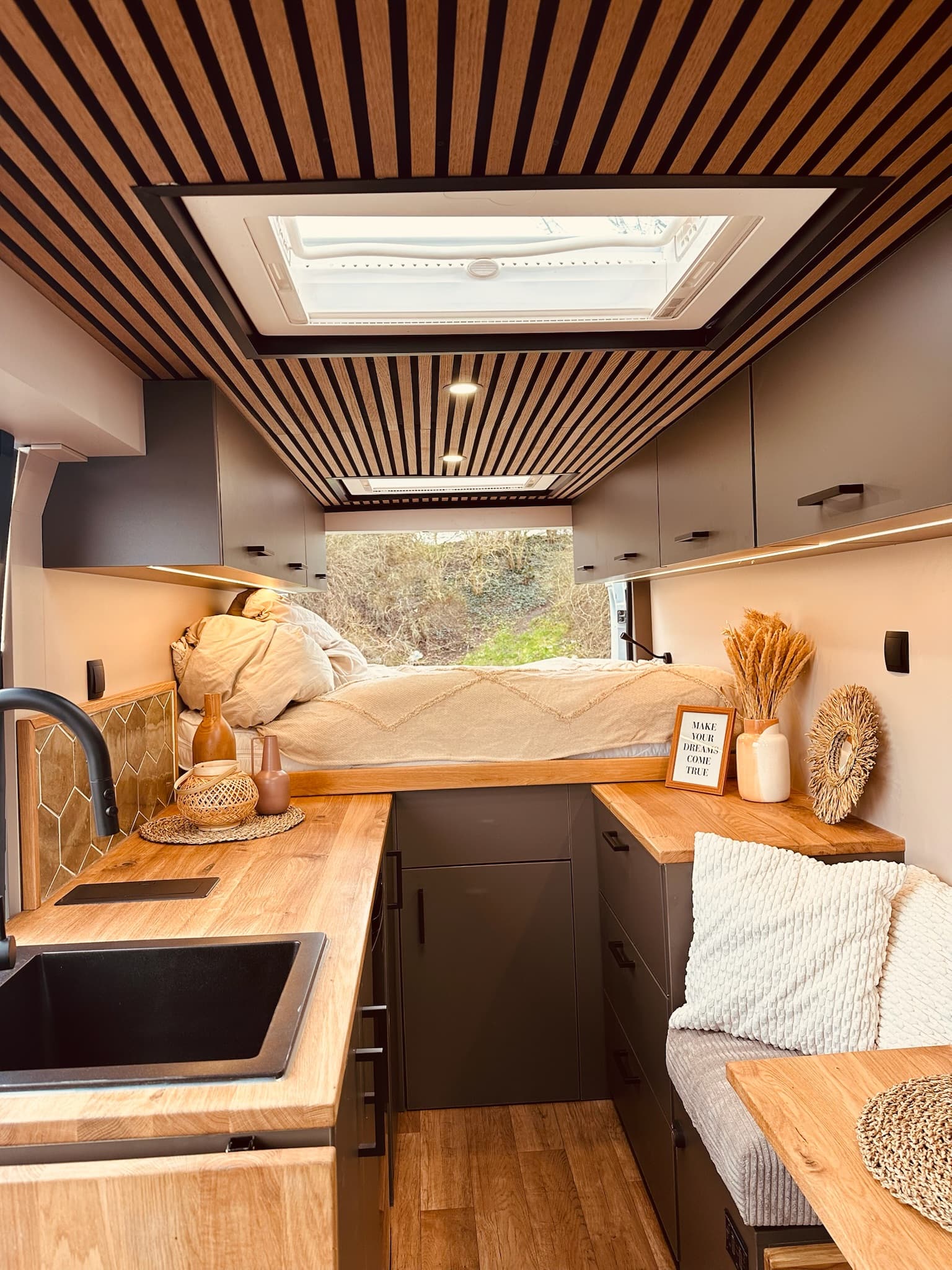 Modularer Kastenwagen-Ausbau in Köln